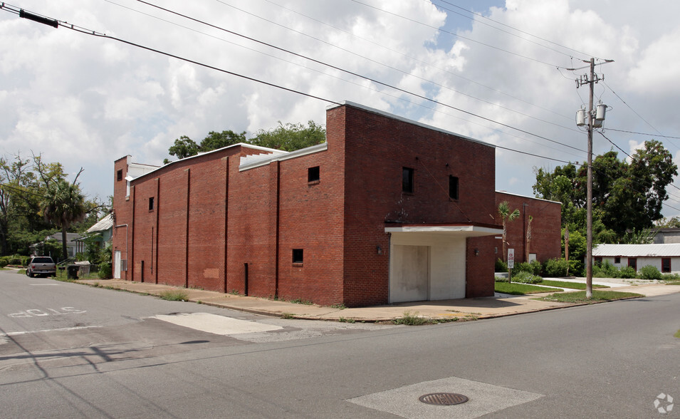 1603 Albany St, Brunswick, GA for rent - Building Photo - Image 2 of 12