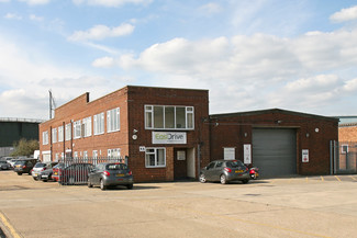 More details for 4 Bilton Rd, Hitchin - Industrial for Rent