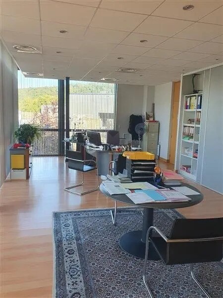 Vente Bureaux 900 m²