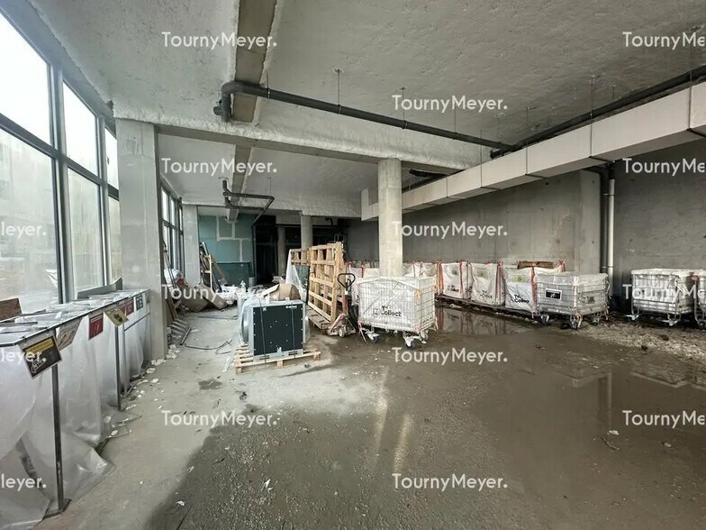 Office in Nantes to rent - Interior Photo - Image 2 of 2