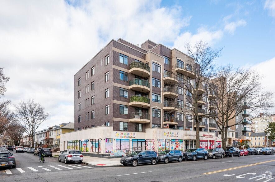 7516 Bay Pky, Brooklyn, NY for sale - Building Photo - Image 2 of 6