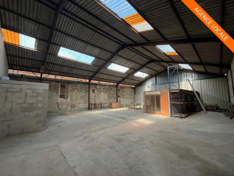 Vente Local d'activités 1 200 m² - Photo 1