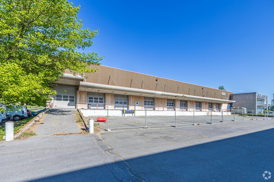 25 Route Du Mole 2 Et 3, Gennevilliers to rent - Building Photo - Image 3 of 3