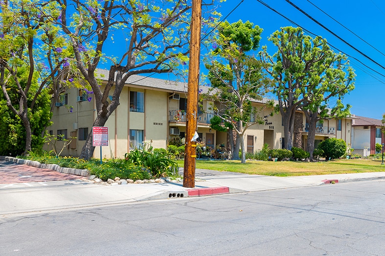 515 Fairveiw Ave, Arcadia, CA for sale - Building Photo - Image 3 of 11