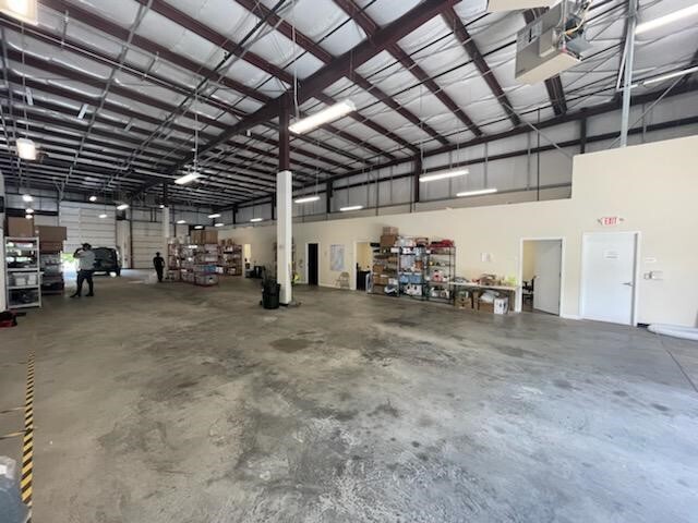 7 Industrial Pkwy, Livingston 07039 - Flex Warehouse and Storage Space ...