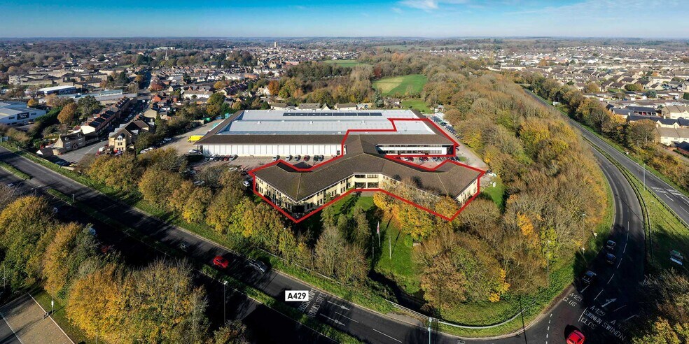 Watermoor Rd, Cirencester to rent - Building Photo - Image 3 of 4