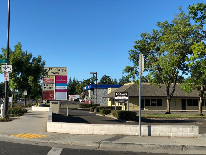 7525 Auburn Blvd, Citrus Heights, CA for rent - Building Photo - Image 1 of 7