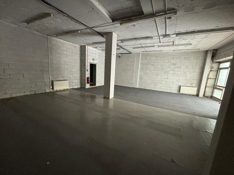 16-22 Harpur St, Bedford to rent - Building Photo - Image 2 of 28