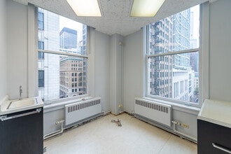 30 N Michigan Ave, Chicago, IL to rent Interior Photo- Image 2 of 10