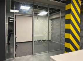 85 High St, Manchester to rent Interior Photo- Image 2 of 2