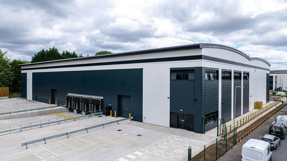 Great Bank Rd, Bolton to rent - Building Photo - Image 3 of 12