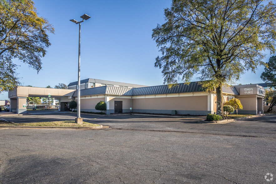 1471 E Brooks Rd, Memphis, TN for sale - Building Photo - Image 3 of 63