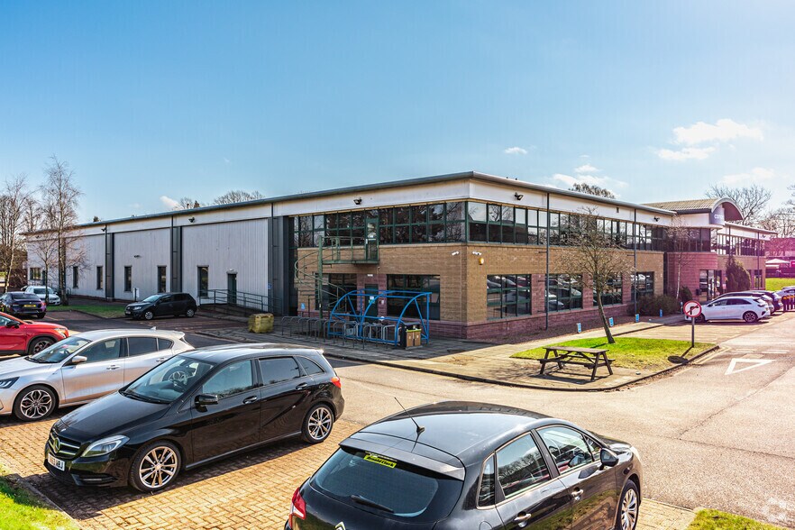 1 Central Park Ave, Larbert for sale - Primary Photo - Image 1 of 1