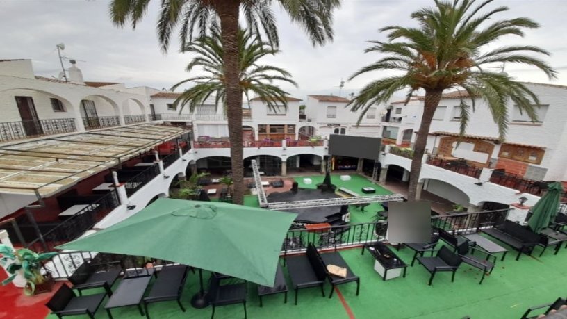 Passatge Moxo, 1, Castelló d'Empúries, Gerona to rent Primary Photo- Image 1 of 4