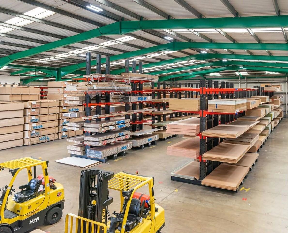 Bristol Rd, Allington to rent Interior Photo- Image 1 of 2