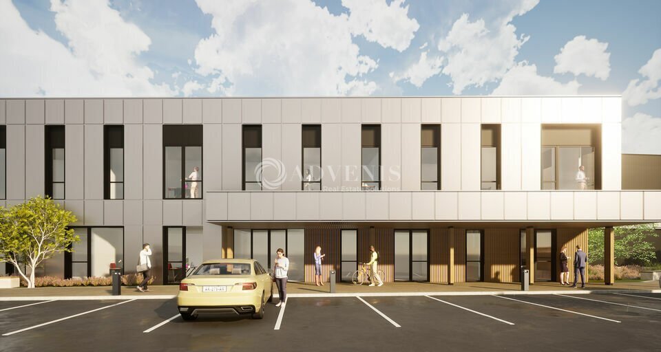 Light Industrial in Lieusaint for sale Building Photo- Image 1 of 5