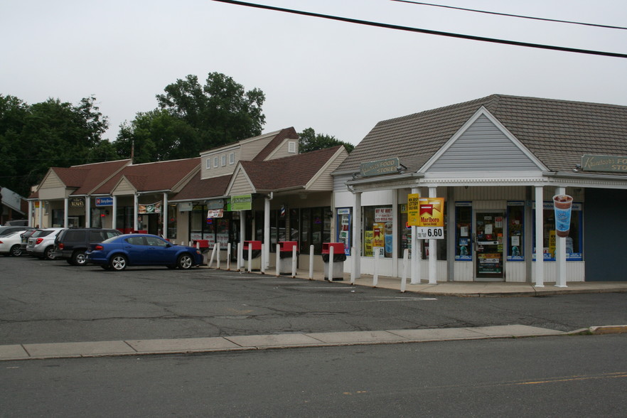 1033-1045 River Rd, New Milford, NJ for sale - Primary Photo - Image 1 of 1