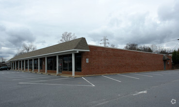 1308-1320 SW US 70 Hwy, Hickory, NC for sale Primary Photo- Image 1 of 1