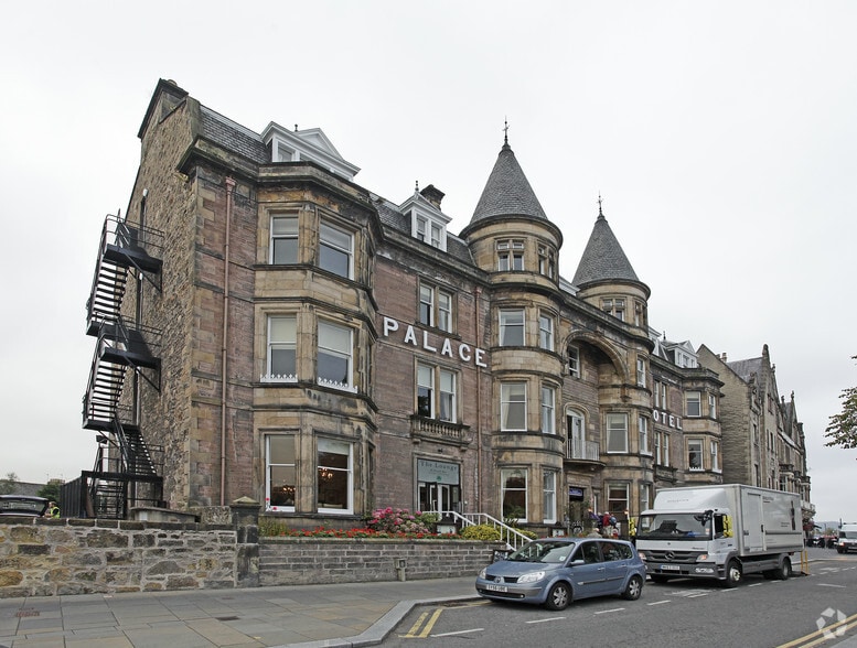 8 Ness Walk, Inverness to rent - Building Photo - Image 1 of 14