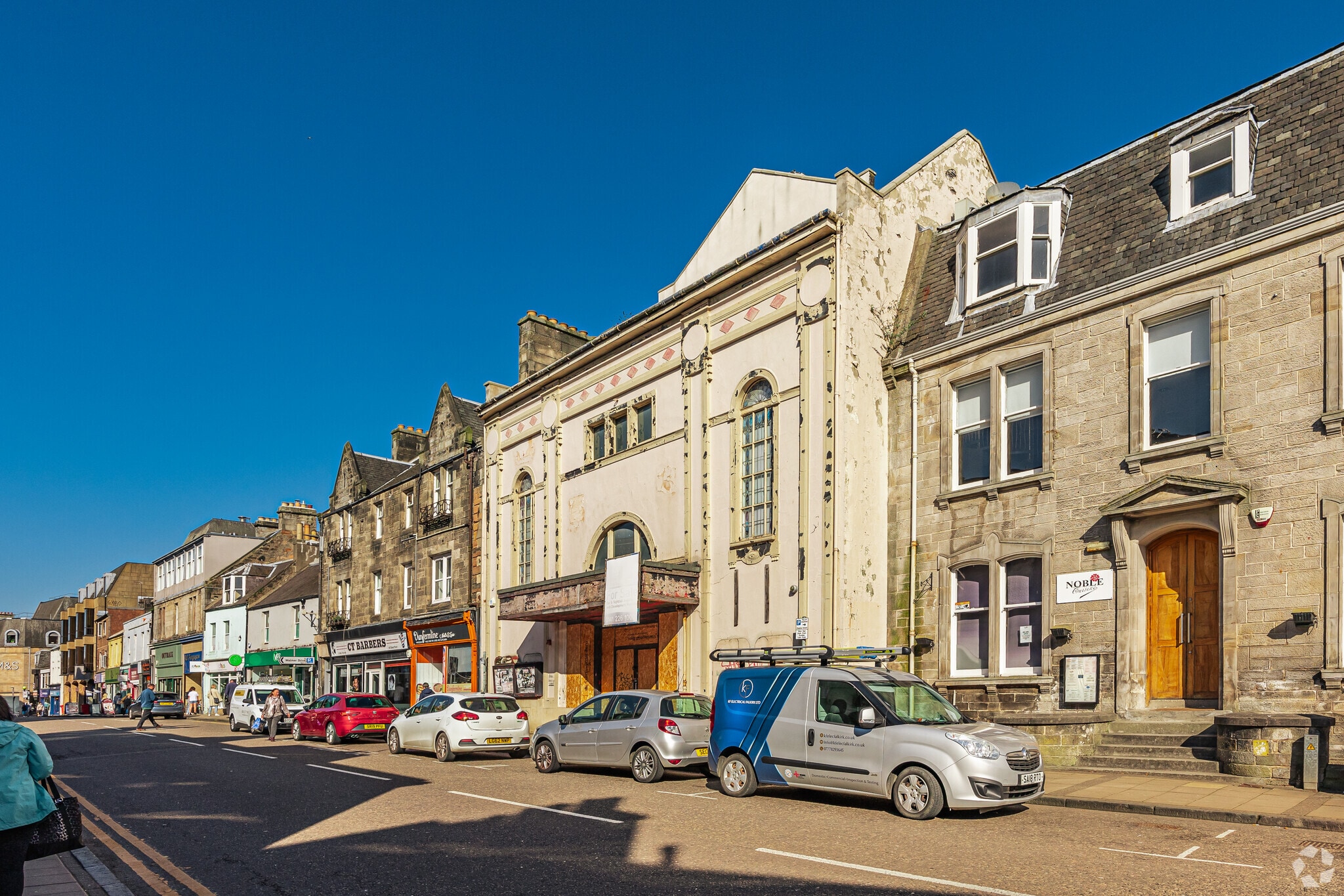 44-46 East Port, Dunfermline for sale Primary Photo- Image 1 of 1