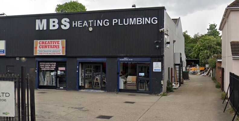 220 Uxbridge Rd, Southall for sale Building Photo- Image 1 of 1