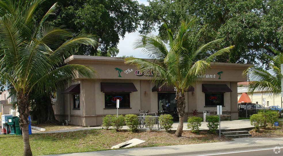 2260 Dr Martin Luther King Jr Blvd, Fort Myers, FL for sale - Building Photo - Image 2 of 2