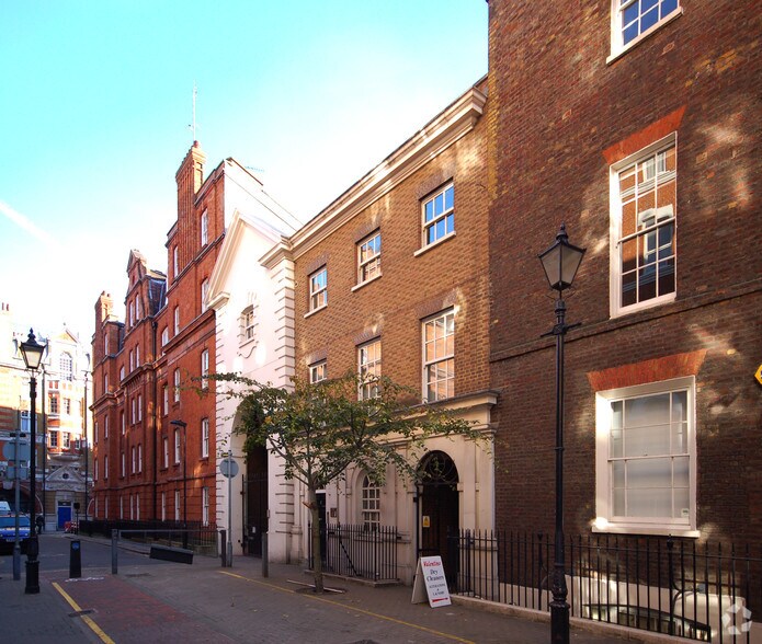 5 Streatham St, London to rent - Building Photo - Image 2 of 17