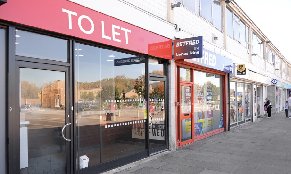 46 Edinburgh Pl, Cheltenham to rent - Building Photo - Image 2 of 8