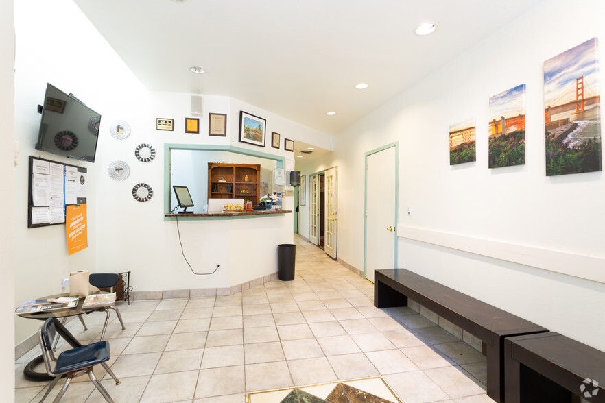 222 7th St, San Francisco, CA for sale - Interior Photo - Image 1 of 1