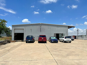 252 Investment Loop, Hutto, TX for sale Building Photo- Image 1 of 5