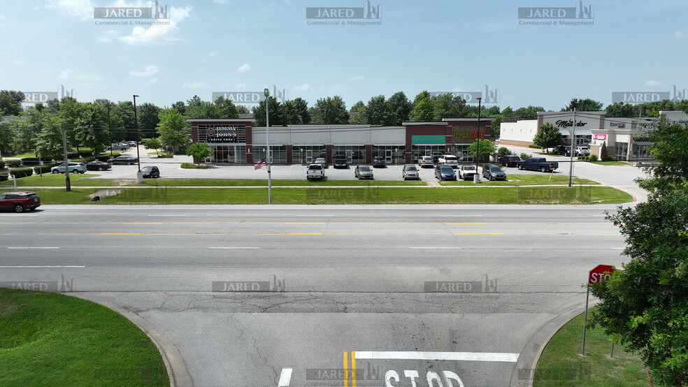 3200 E US-412 Hwy, Siloam Springs, AR for rent - Building Photo - Image 3 of 20