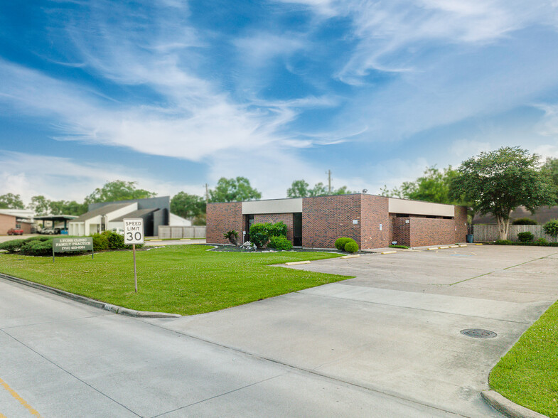 310 Freeport St, Houston, TX for sale - Building Photo - Image 1 of 1