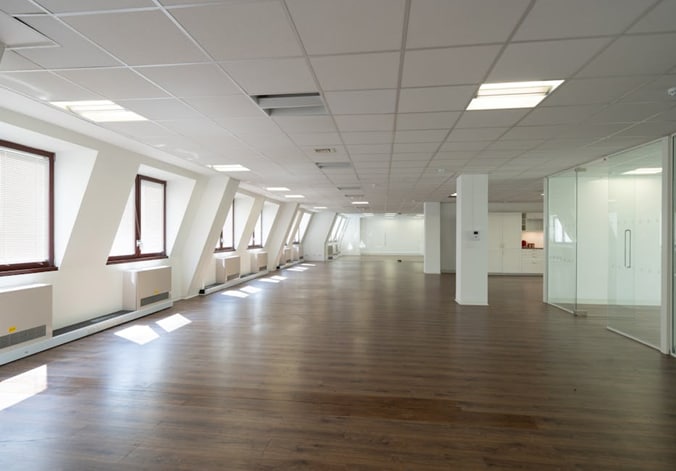 Union St, Kingston Upon Thames to rent Interior Photo- Image 1 of 4