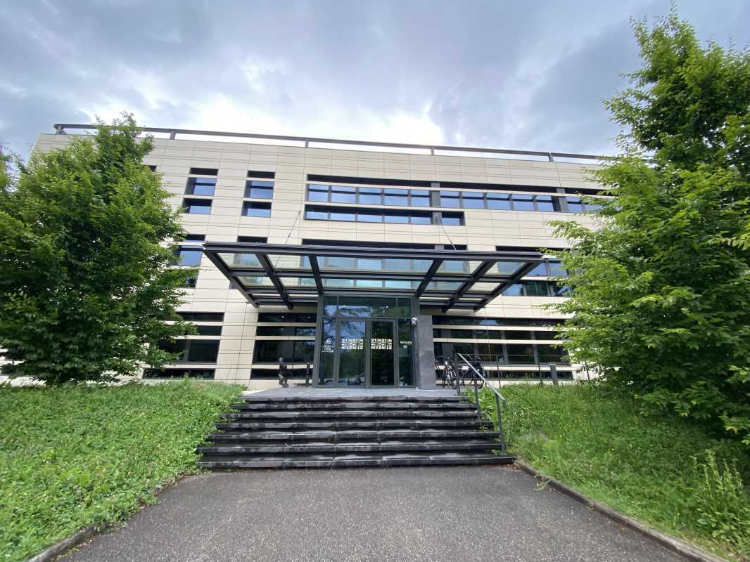 21 Chemin De La Sauvegarde, Écully to rent Building Photo- Image 1 of 12