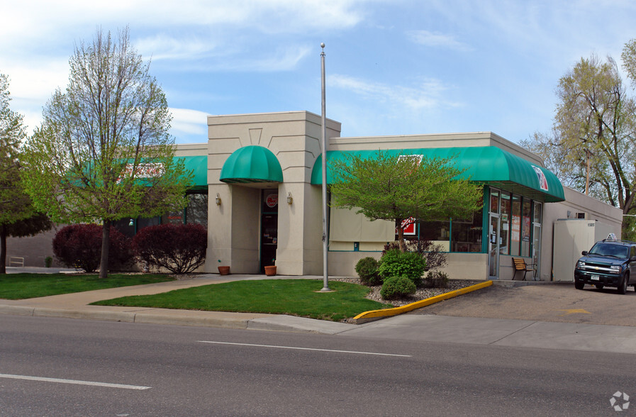 1505 N Lincoln Ave, Loveland, CO for rent - Building Photo - Image 1 of 5