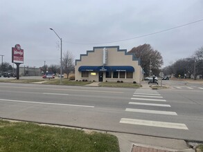 1603 Main St, Winfield, KS for sale Primary Photo- Image 1 of 34