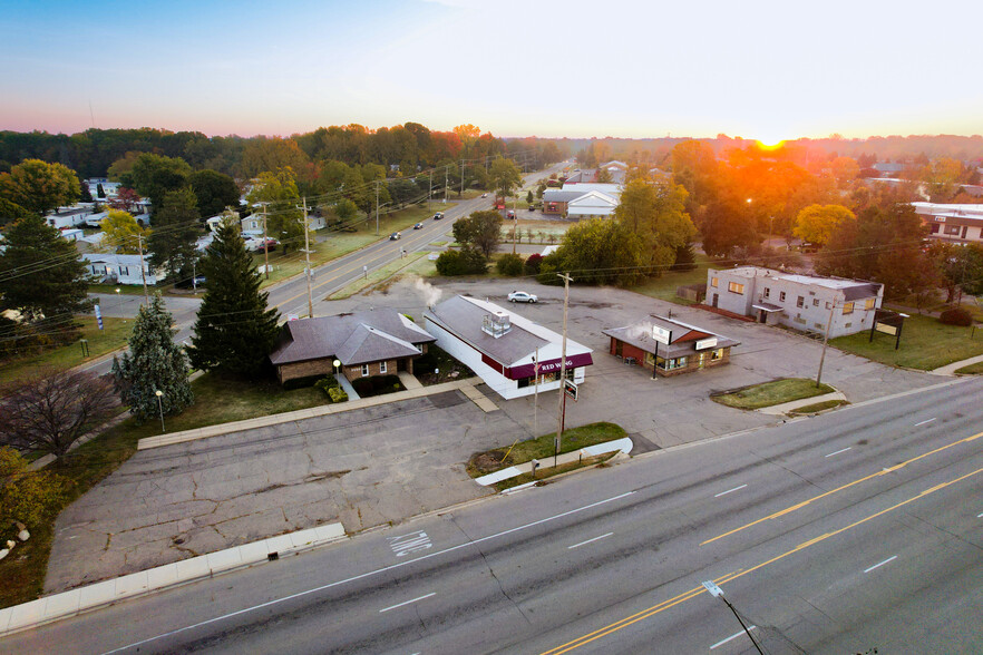 2500 Cedar St, Holt, MI for sale - Building Photo - Image 1 of 8