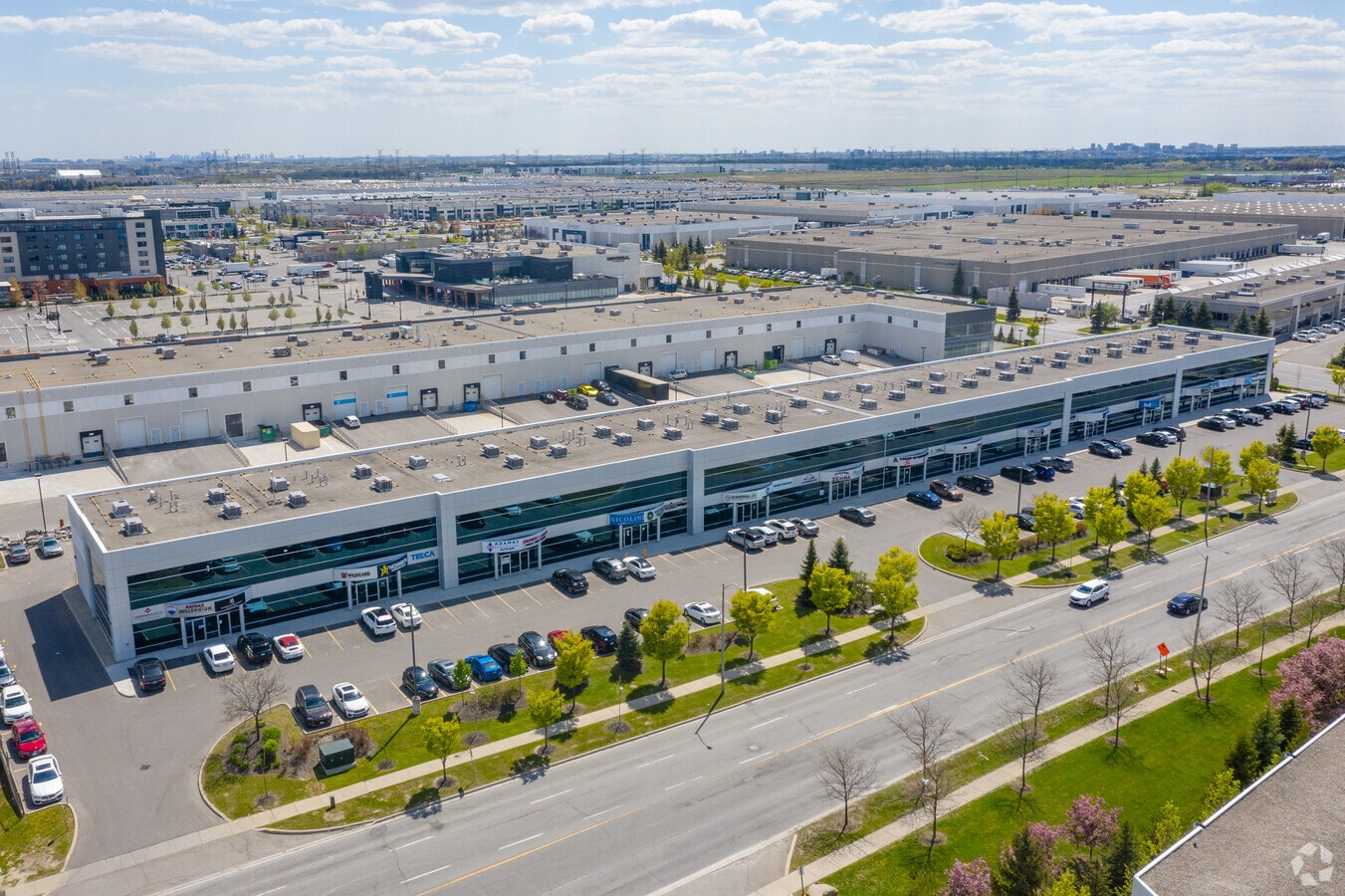 81 Zenway Blvd, Vaughan L4H 0S5 Flex for Rent UK 81 Zenway Blvd, Vaughan L4H 0S5 Flex for Rent UK