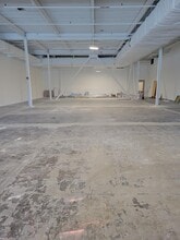 75 Sylvan St, Danvers, MA to rent Building Photo- Image 2 of 4