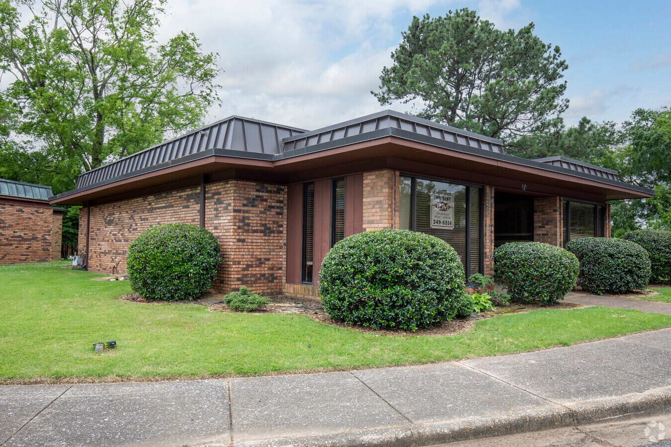 535 Jack Warner Pky, Tuscaloosa 35404 UK