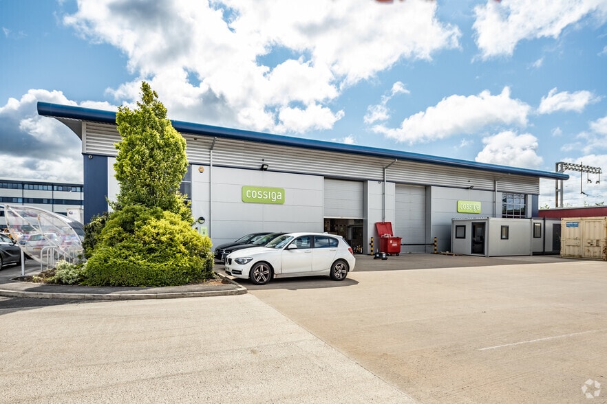 Sprint Way, Liverpool to rent - Building Photo - Image 2 of 3