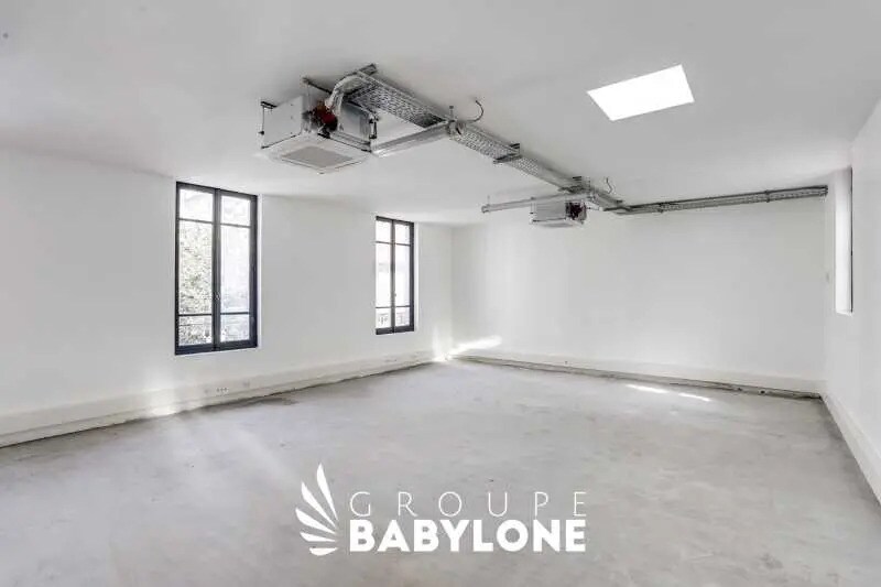 Office in Montrouge to rent - Building Photo - Image 3 of 13