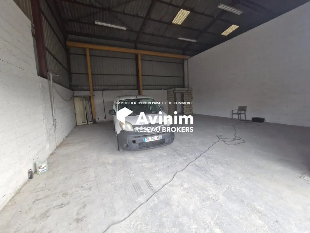 Industrial in Mitry-Mory to rent Interior Photo- Image 1 of 4