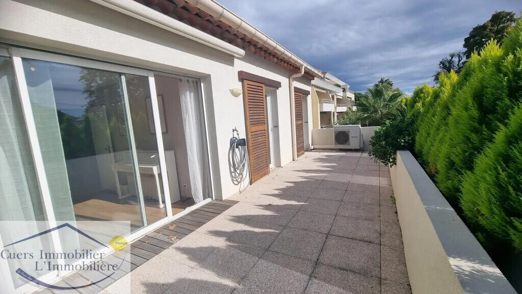 Vente Bureaux 55 m² - Photo 1