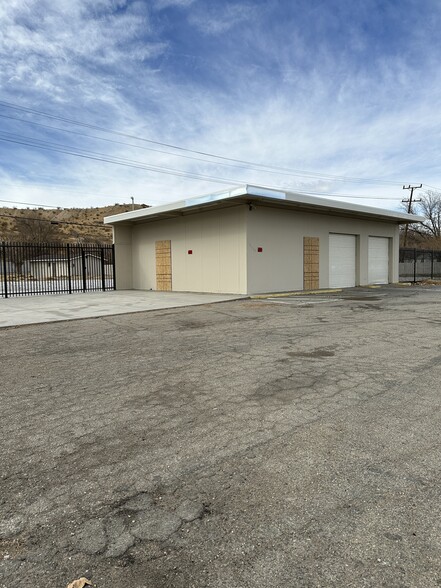 16593 D St, Victorville, CA for rent - Building Photo - Image 1 of 9