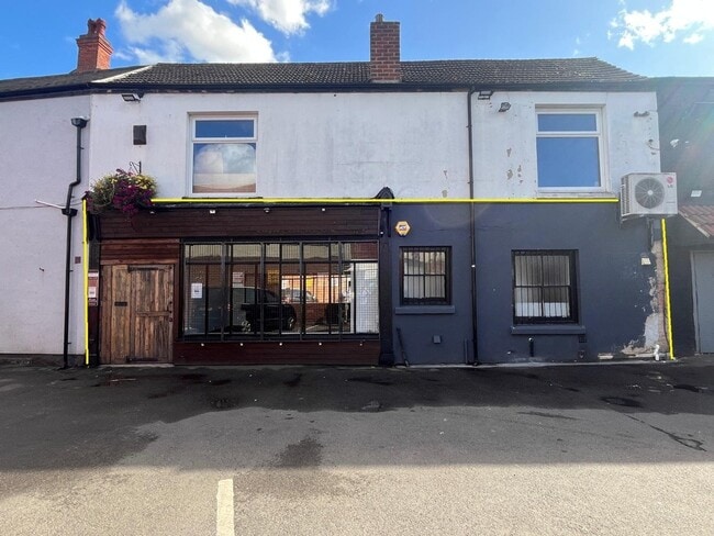 More details for 16 Biggin St, Loughborough - Retail to Rent