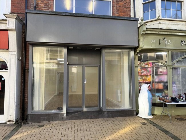 More details for 36 King St, Bridlington - Retail to Rent