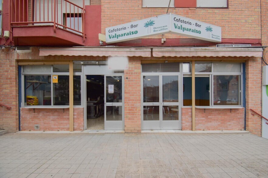 Plaza Poeta Garcilaso de la Vega, 6, Granada, Granada for sale - Building Photo - Image 1 of 47