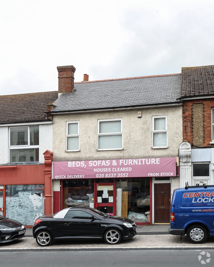 48 Central Rd, Worcester Park, KT4 8HY UK