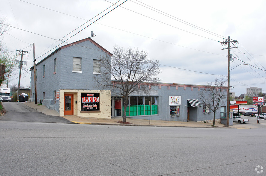 708-710 Jefferson St, Jefferson City, MO for sale - Primary Photo - Image 1 of 1